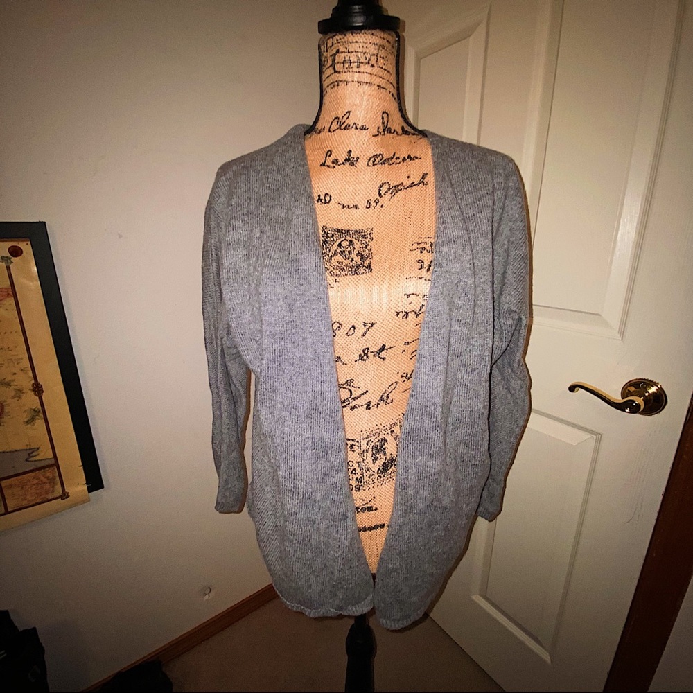 Brandy Melville Caroline Cardigan